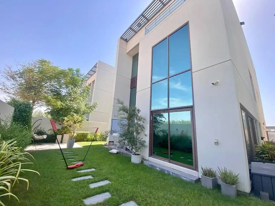 Luxurious Meydan Dubai Villa With Unparalleled Views