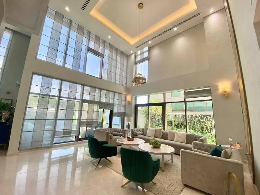 Luxurious Meydan Dubai Villa With Unparalleled Views