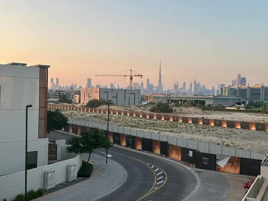 Luxurious Meydan Dubai Villa With Unparalleled Views 0*,