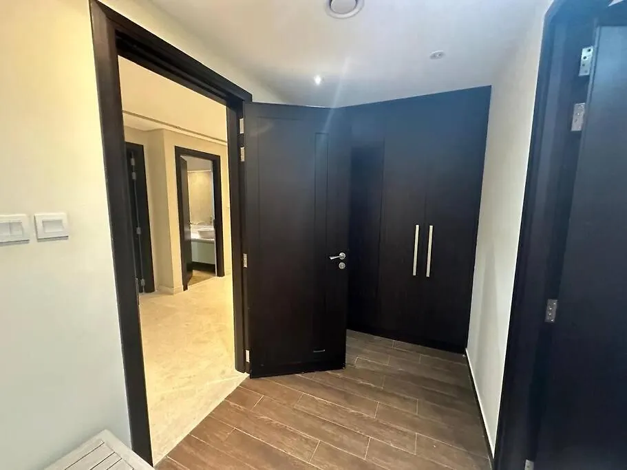 Luxurious Meydan Dubai Villa With Unparalleled Views 0*,