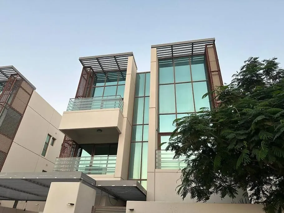 Luxurious Meydan Dubai Villa With Unparalleled Views